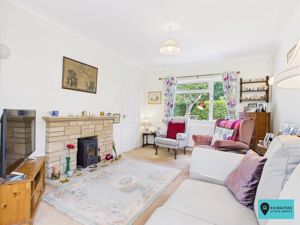 Sitting Room- click for photo gallery